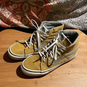 Vans Sk8-Hi Golden Suede with Grey Stripe
